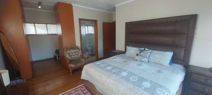 4 Bedroom Property for Sale in Amalinda North Eastern Cape